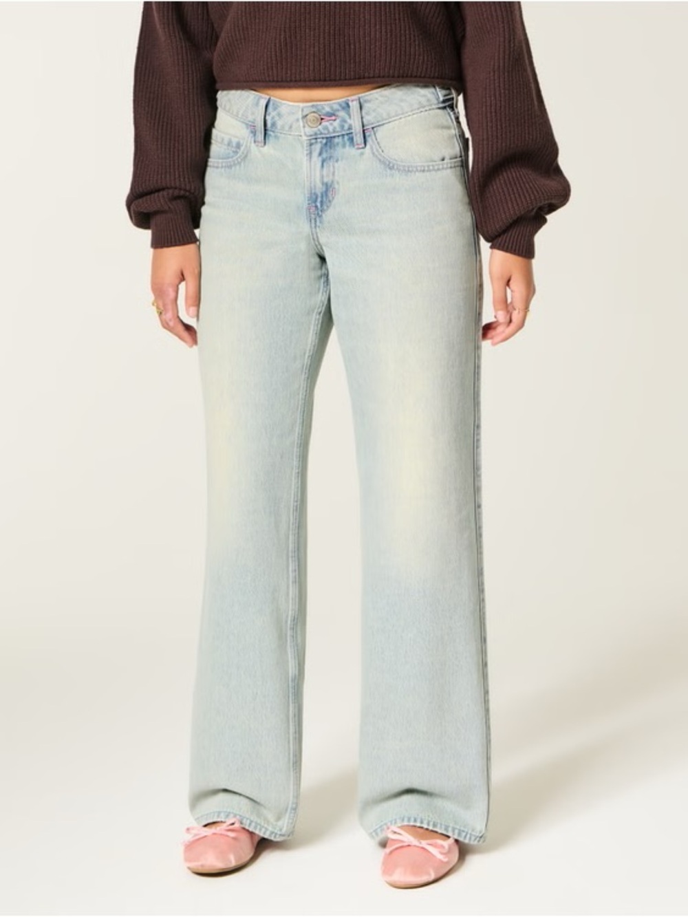 Hollister Andi Adjustable Waist Low-Rise Light Wash Baggy Jeans